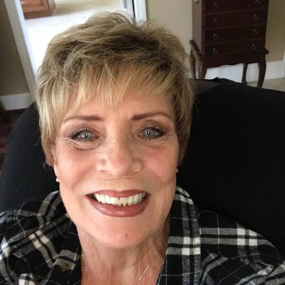 Meet your Posher, Alvira